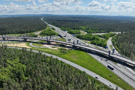 Cemex contributes to strategic highway projects across Central Europe